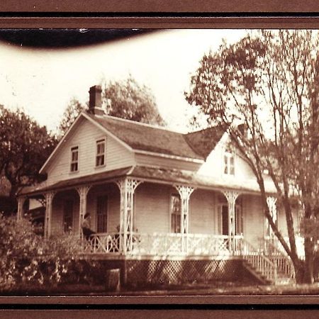 Baltimore Bed And Breakfast Кобург Екстериор снимка